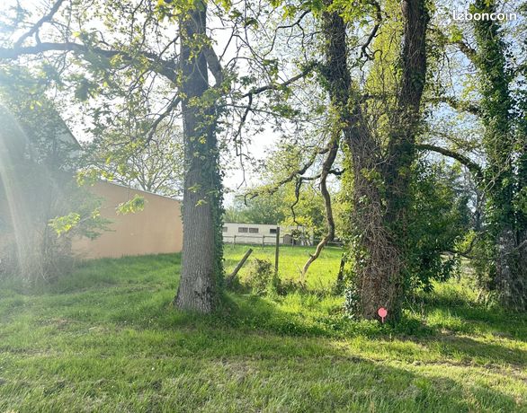 Terrain 429 m² Le Cellier