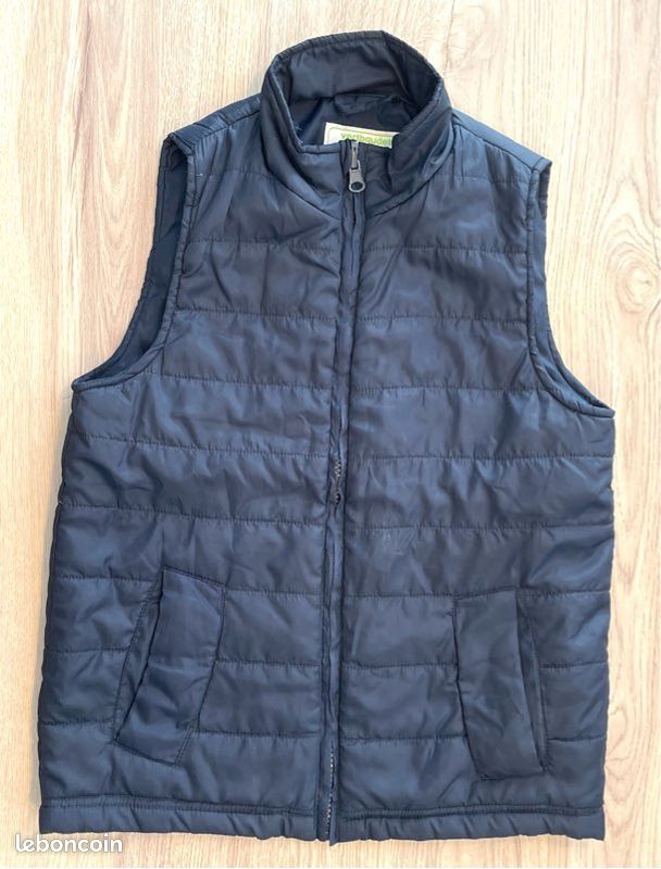 Blouson sans manches taille 10 ans (image 1)