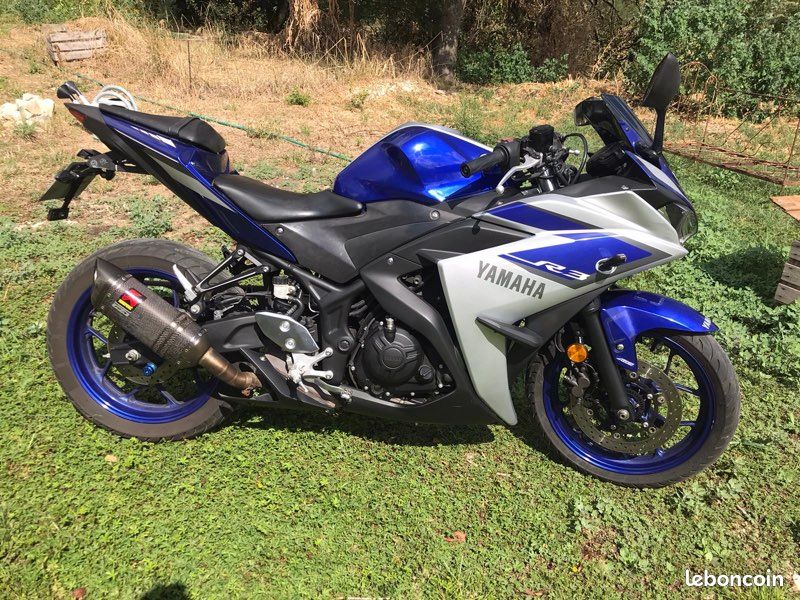 Mobil R3 2015 Yamaha R3 2015 - Motos