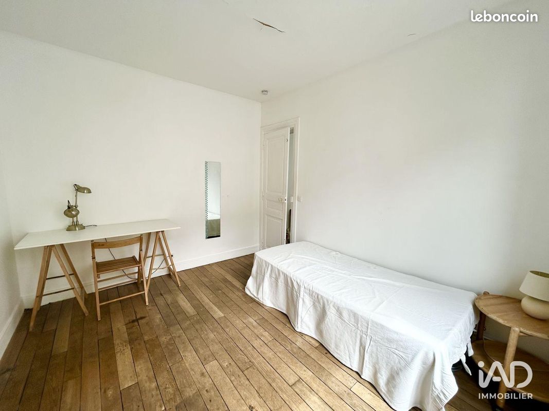 Appartement 1 pièce 18 m² · à Paris · 18 m² · 178 000 €