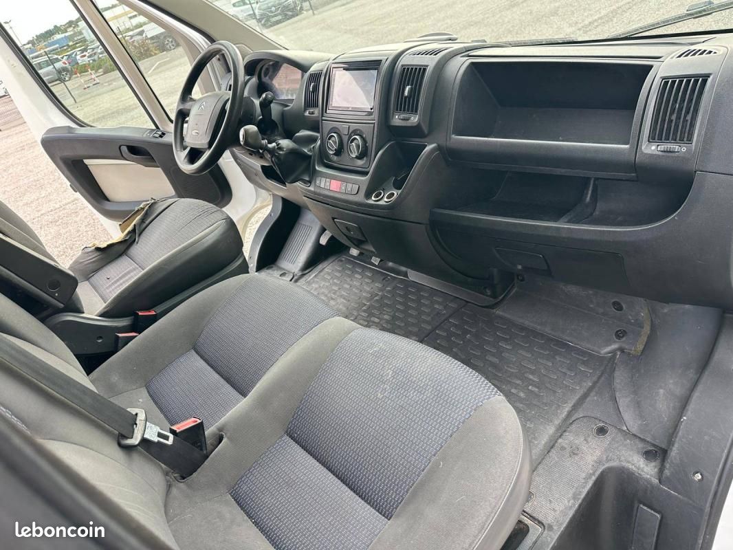Citroën Jumper FOURGON TOLE 33 L2H2 HDi 130 FAP CONFORT (image 6)