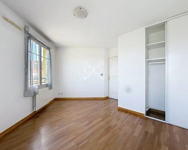 Appartement 299 500 € - 77 m²