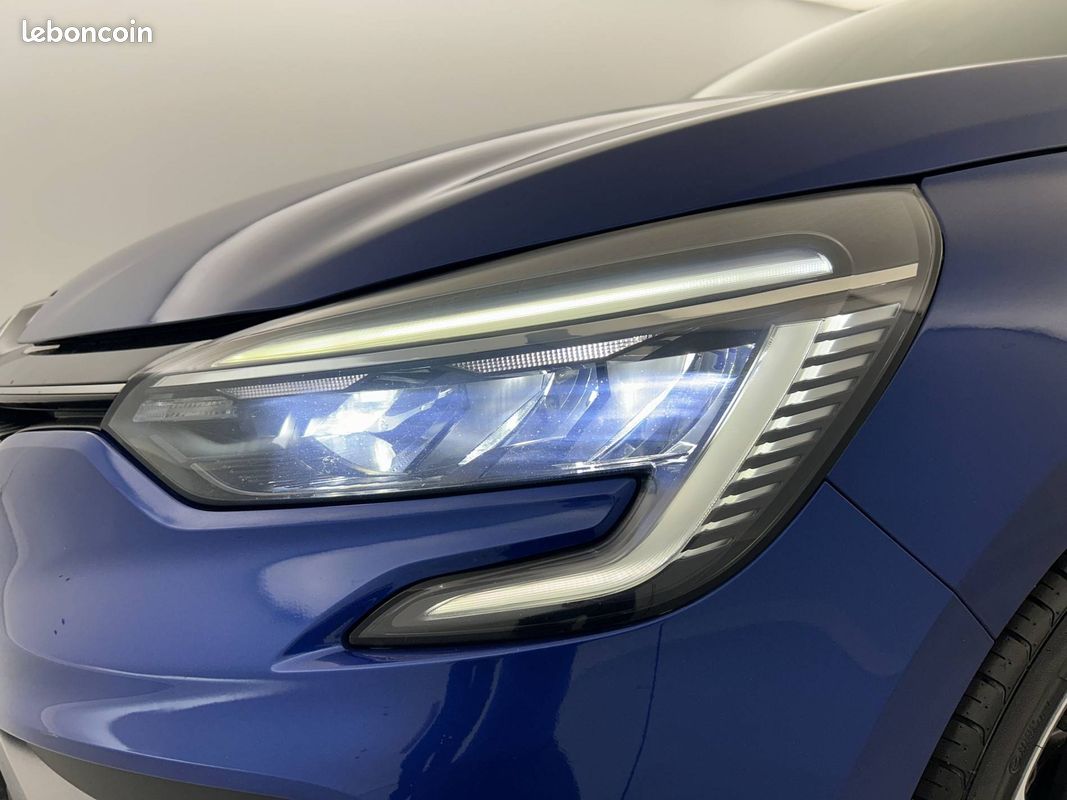 RENAULT Clio E-Tech 140 - 21N R.S. Line (image 26)