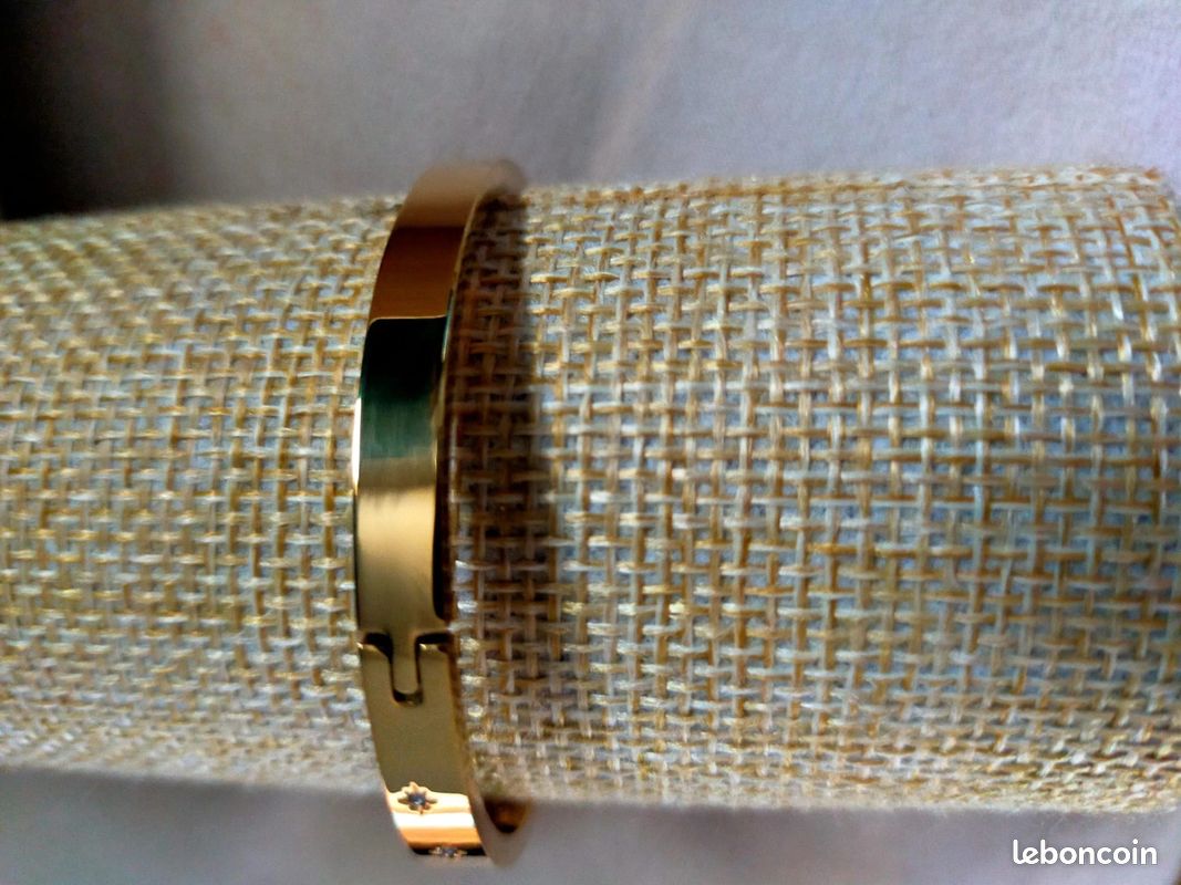 Bracelet En Acier Inoxydable Doré Avec Zircons - Longueur Ajustable - Neuf Avec étiquettes