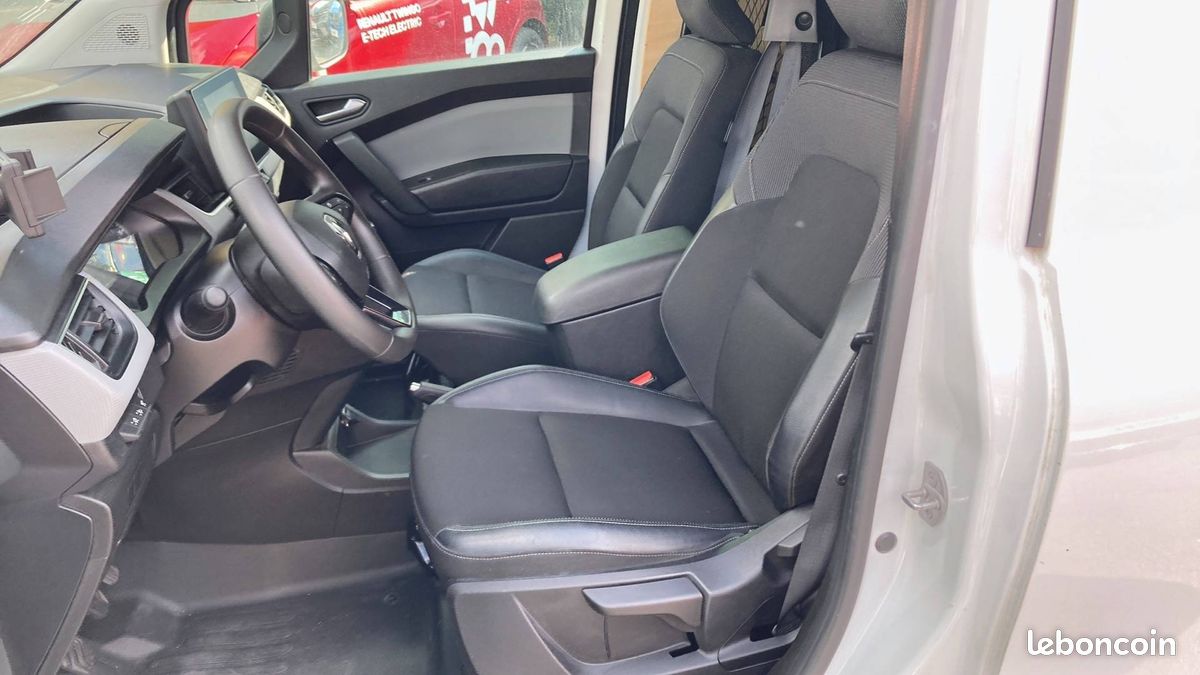 Renault kangoo van blue dci 95 grand confort (image 18)
