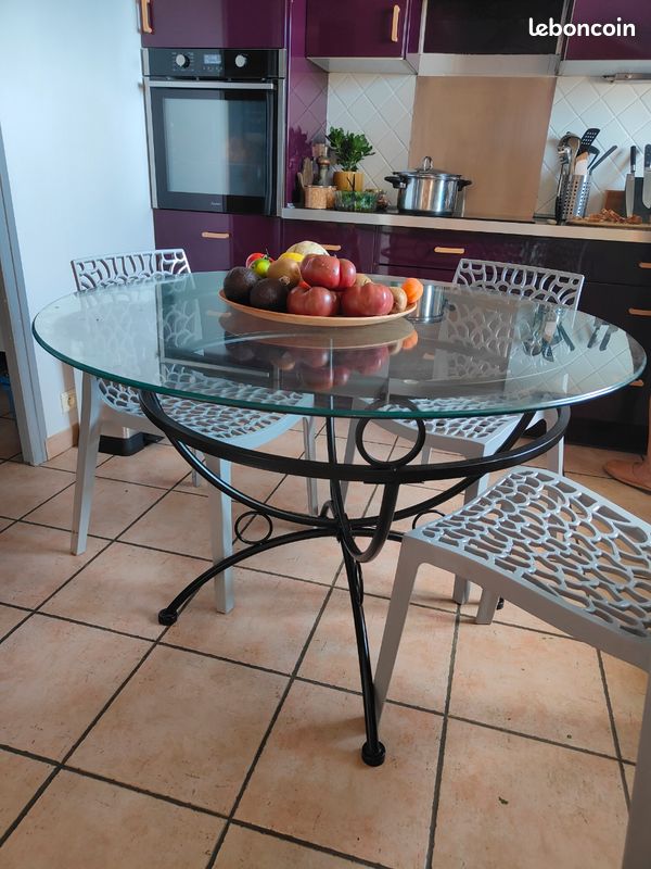 Table ronde en verre (image 1)