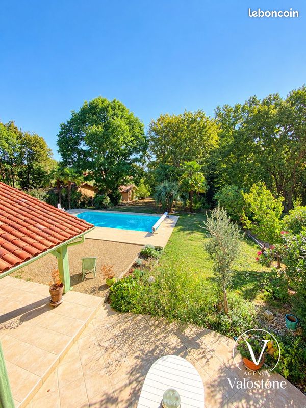 Maison 6 pièces 184 m² · à Hagetmau · 184 m² · 399 999 €