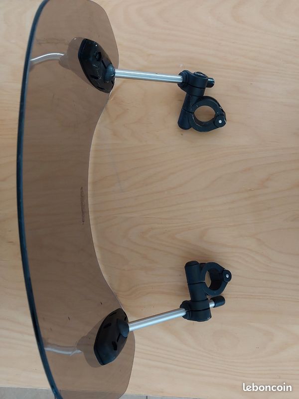 Pare-brise moto (image 1)