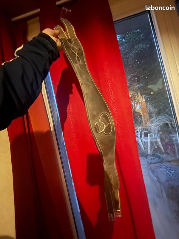 Sangle cuir marron 115cm (image 1)