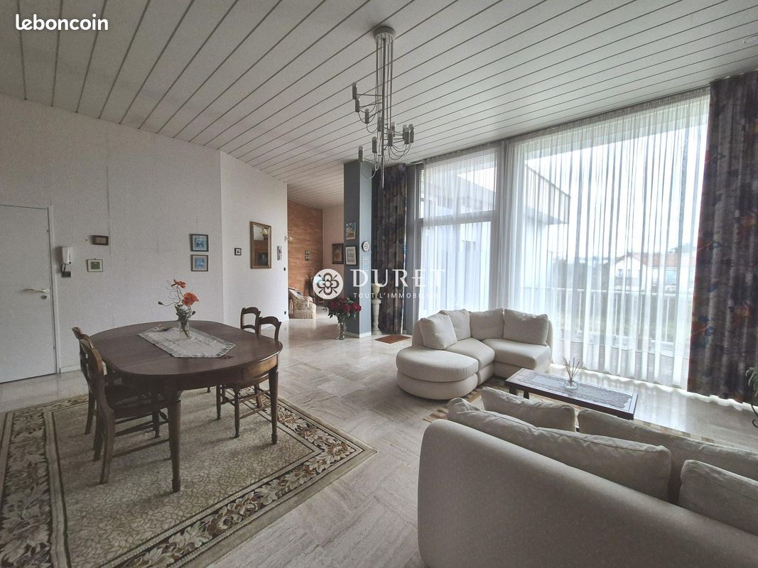 Appartement 3 pièces 127 m² · à La Roche-sur-Yon · 127 m² · 201 900 €