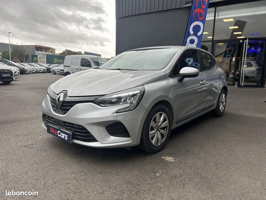 RENAULT CLIO SOCIETE 1.5 BluedCi 85 Air Nav (image 1)