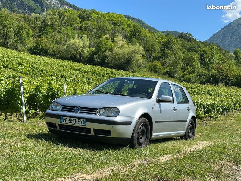 Volkswagen Golf IV Match II 1.6 16V Essence - 105 ch (image 1)