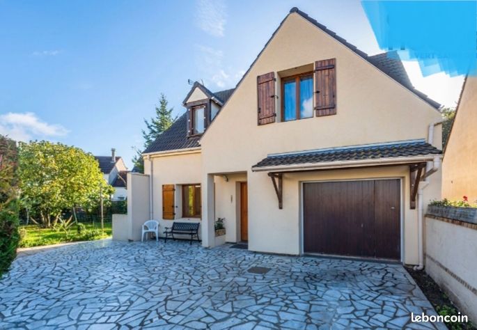 Maison 5 pièces 105 m² · à Vert-Saint-Denis · 105 m² · 299 900 €
