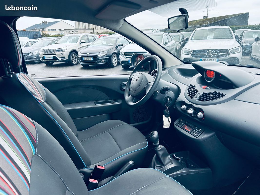 RENAULT Twingo 1.2 16v 53000 kms - Voitures