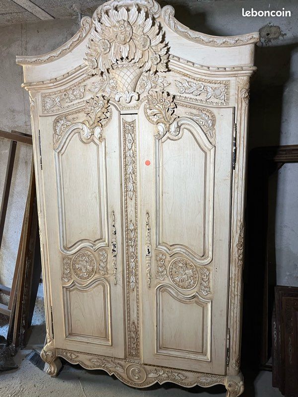 Magnifique armoire en bois massif (image 1)