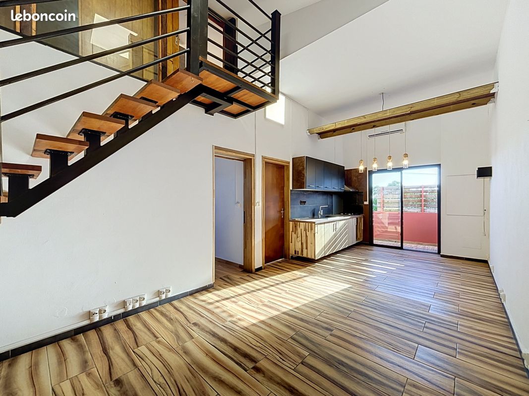 Appartement 4 pièces 78 m² · à Saint-Louis · 78 m² · 1 250 €