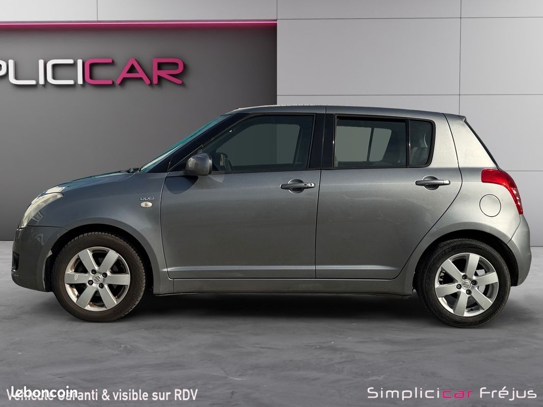 SUZUKI SWIFT 1.3 DDIS 75 SWIFT IN THE CITY 75Ch Garantie 12 mois (image 7)