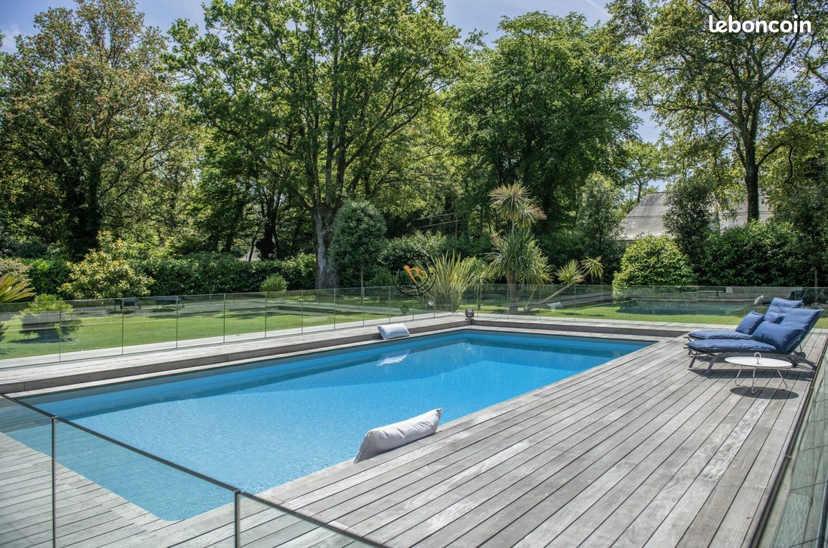 Maison 9 pièces 242 m² · à Carquefou · 242 m² · 1 290 000 €