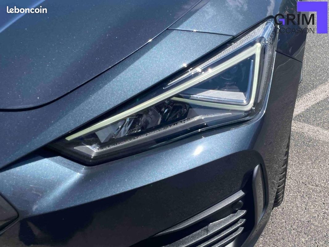 CUPRA Leon Sportstourer 1.5 eTSI 150 ch DSG7 V (image 17)