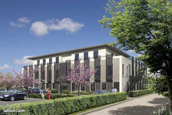 Local bureaux 1 044 m²