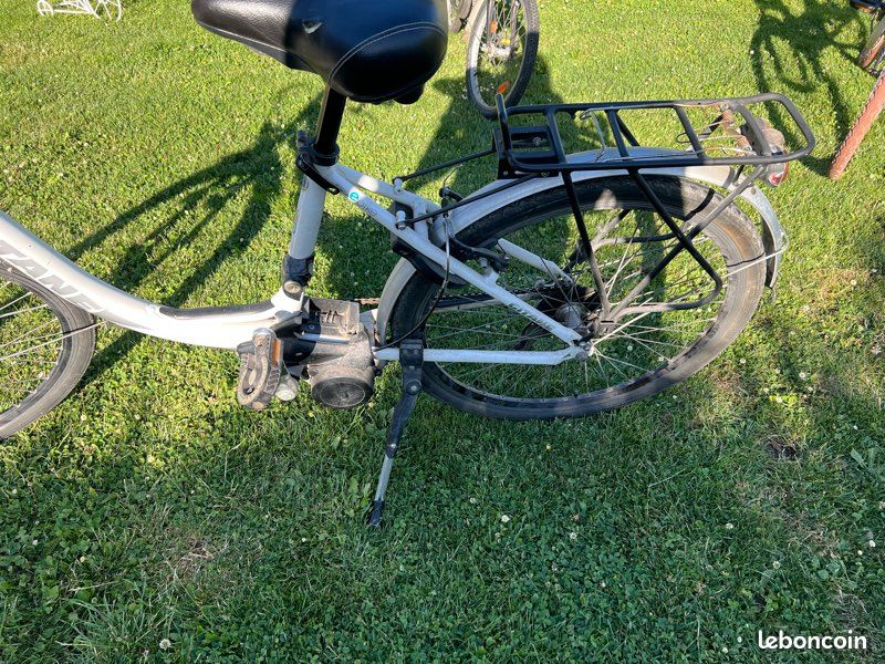 Vends lot vélo électrique sans batterie (image 7)
