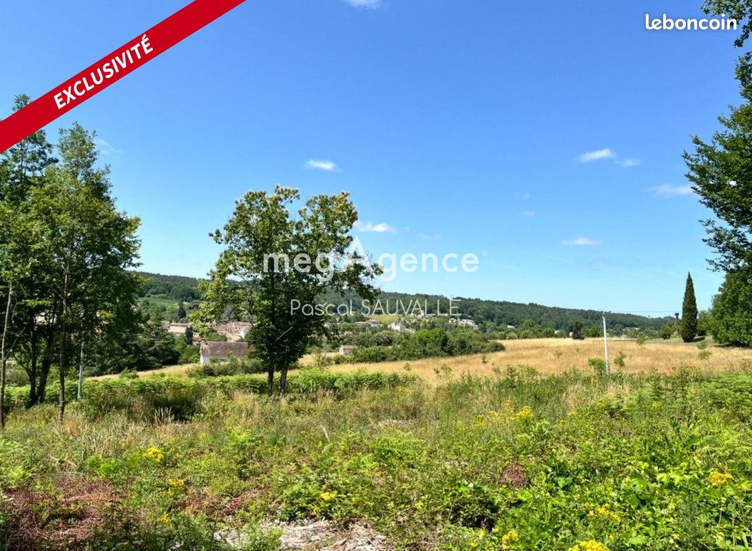 Terrain 7180 m² · à Villamblard · 7 180 m² · 80 000 €