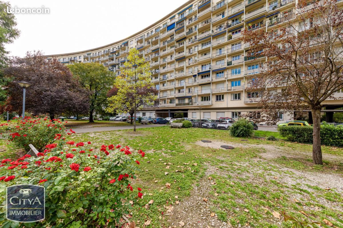 Appartement 3 pièces 77 m² · à Grenoble · 76,5 m² · 177 000 €