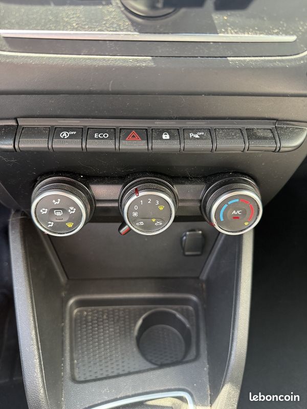 Dacia Duster CONFORT ECO-G 100 4X2 (image 11)