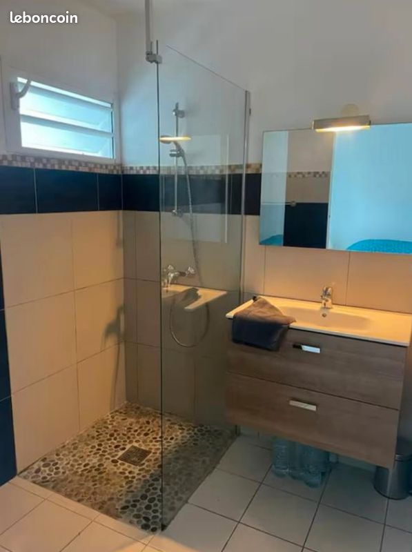 Appartement 2 pièces 47 m² · à Pointe-À-Pitre · 47 m² · 1 280 €/mois