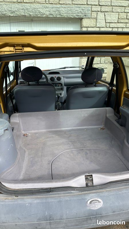 Renault Twingo 1 Société – Essence – 2 places – 216 300 km (image 4)