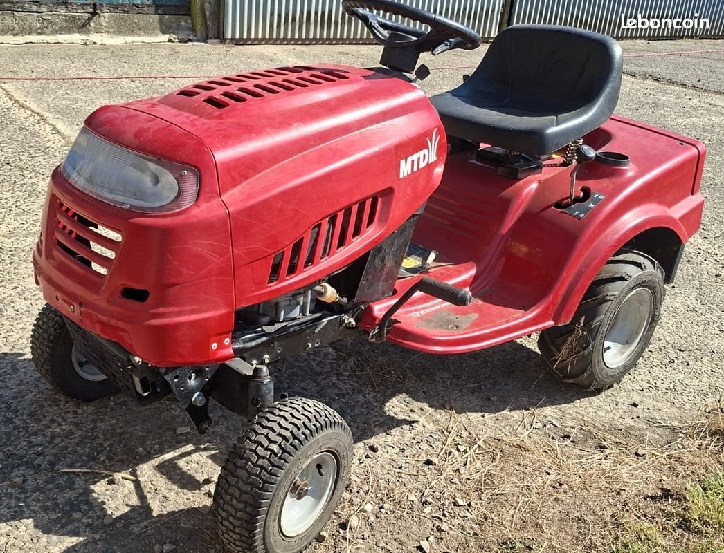 Tracteur tondeuse (image 3)