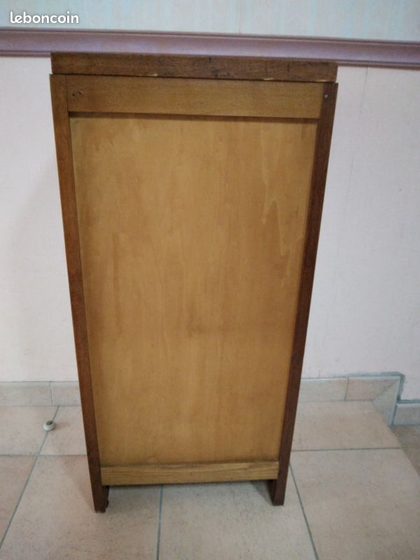 Meuble à rideau vintage en chêne massif (image 3)