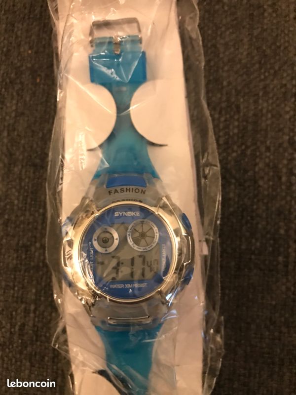 Montre de sport neuve (image 1)