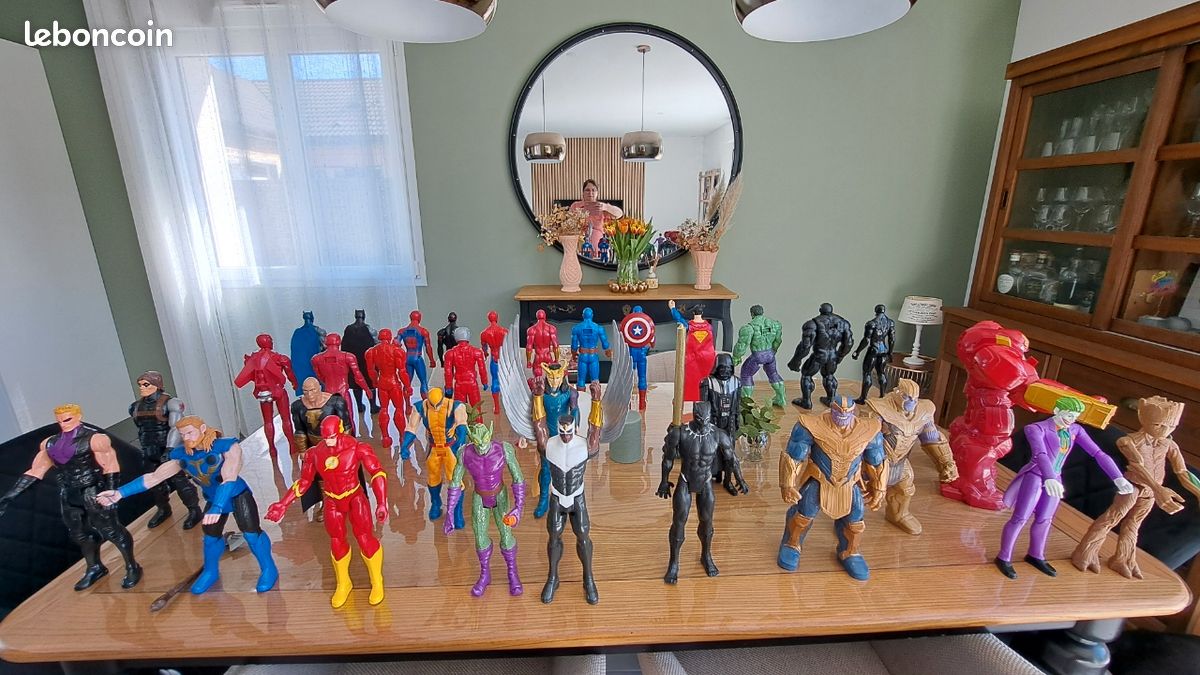 Lot figurines Marvel Avengers 30 cm Iron Man Captain America Loki Falcon (image 2)