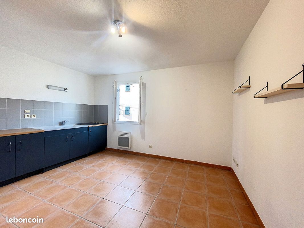 Appartement 2 pièces 29 m² · à Saint-Cyr-sur-Mer · 29 m² · 667 €/mois