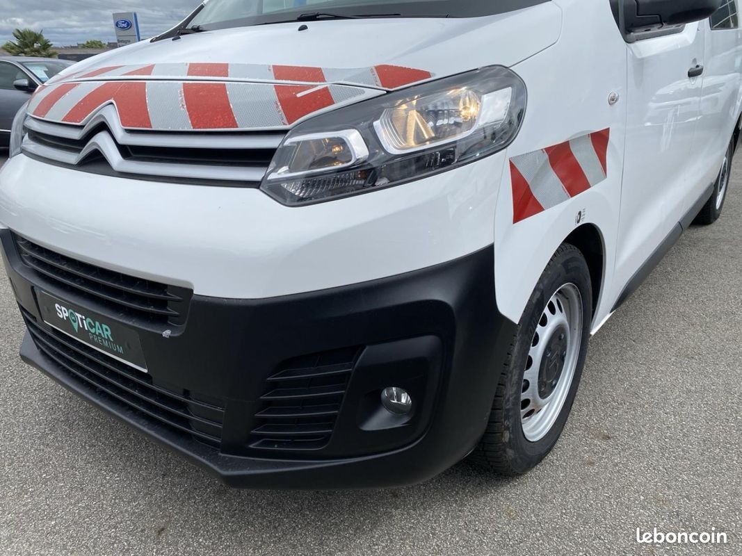 Citroen Jumpy Fg XL 2.0 BlueHDi 120 Cabine Approfondie 6 places / Club / Camera de recul / RADAR AR (image 28)
