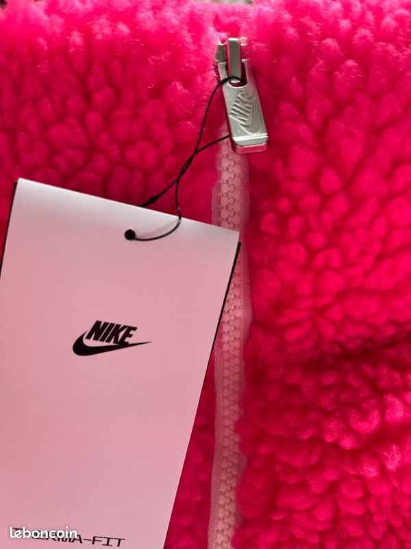 Doudoune Rose Nike Polaire City Series Therma-Fit Vêtements