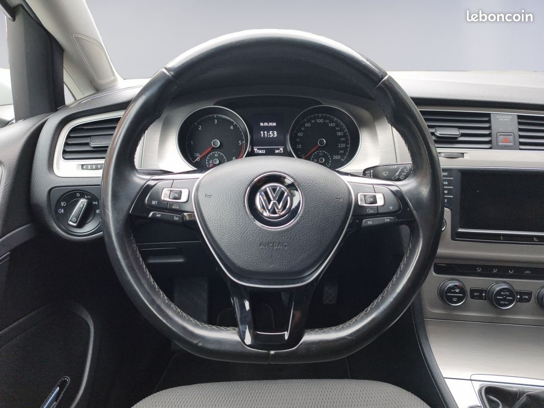 VOLKSWAGEN GOLF 1.6 TDI 110 BlueMotion Confortline / GARANTIE 12 MOIS (image 10)