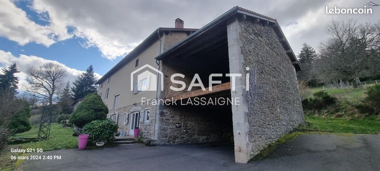 Maison 8 pièces 260 m²