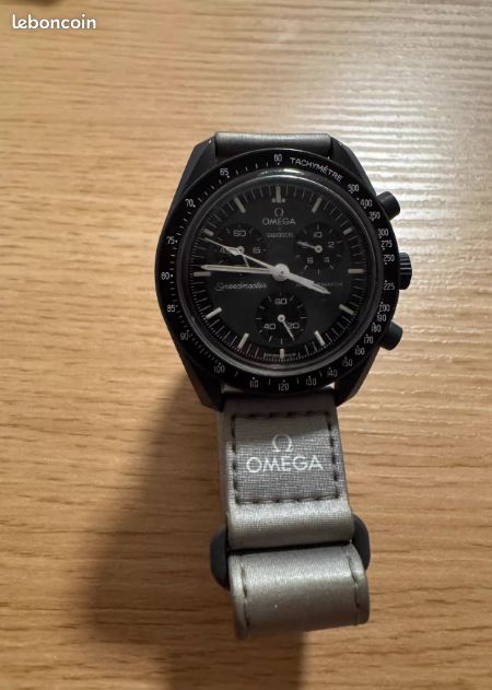Swatch Moonswatch (image 1)