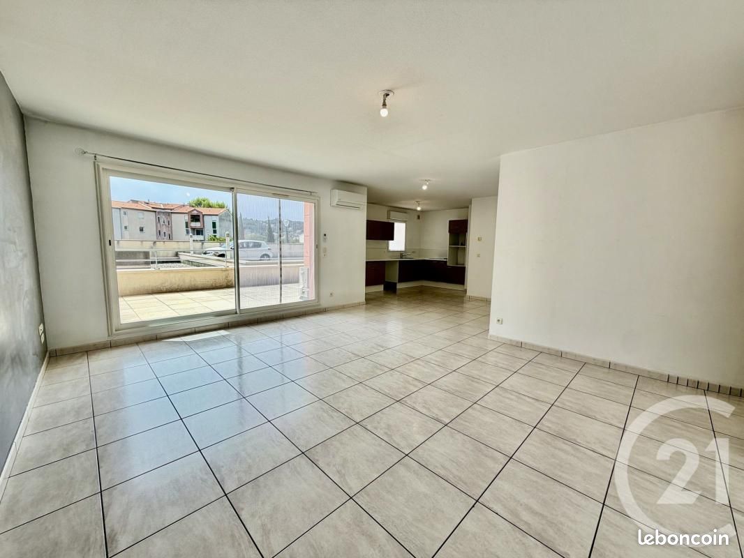 Appartement 4 pièces 94 m² · à Aubenas · 94 m² · 755 €