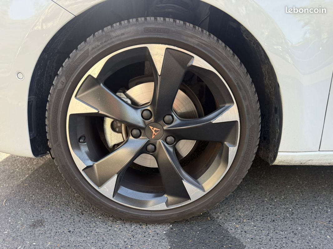 CUPRA LEON 2.0 TDI 150 ch DSG7 V SIEGES CHAUFFANTS / VOLANT CHAUFFANT/ 2026 (image 30)