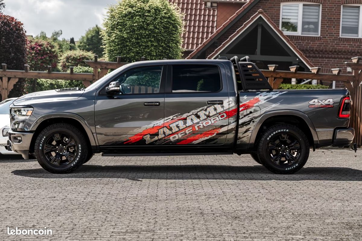 Dodge RAM 1500 Laramie eTorque GPL 5.7 V8 HEMI 401 ch 4x4 – Harman Kardon – Pano – 360° (image 6)