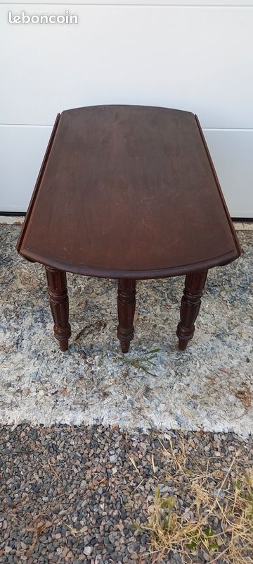 Table ronde en acajou Louis-philippe 6 pieds (image 5)
