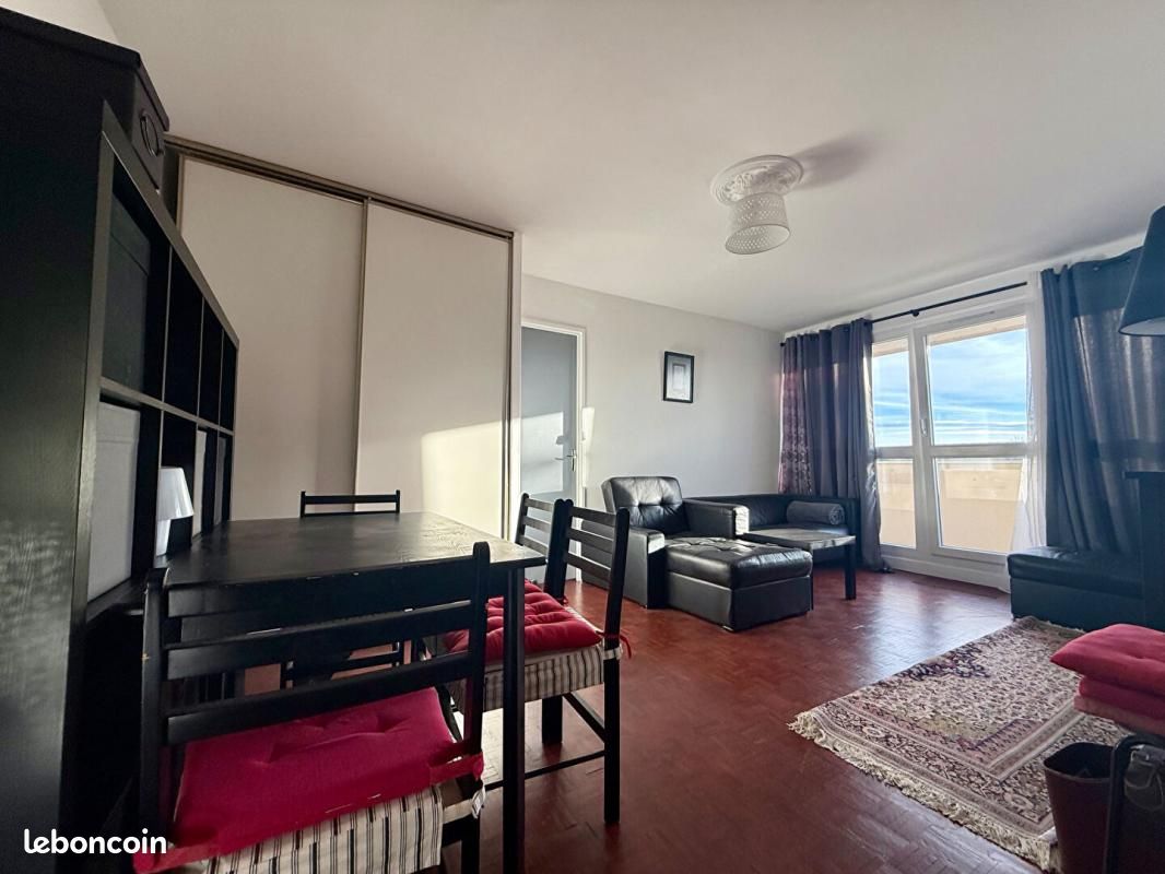 Appartement 2 pièces 44 m² · à Savigny-sur-Orge · 44 m² · 115 000 €