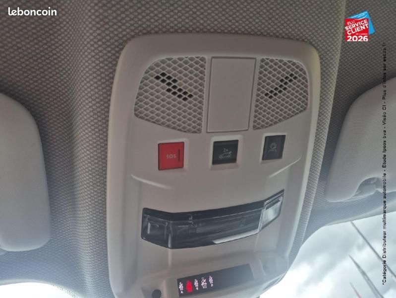 Jeep Avenger 1.2 Turbo T3 110ch e-Hybrid Summit BVR6 (image 27)