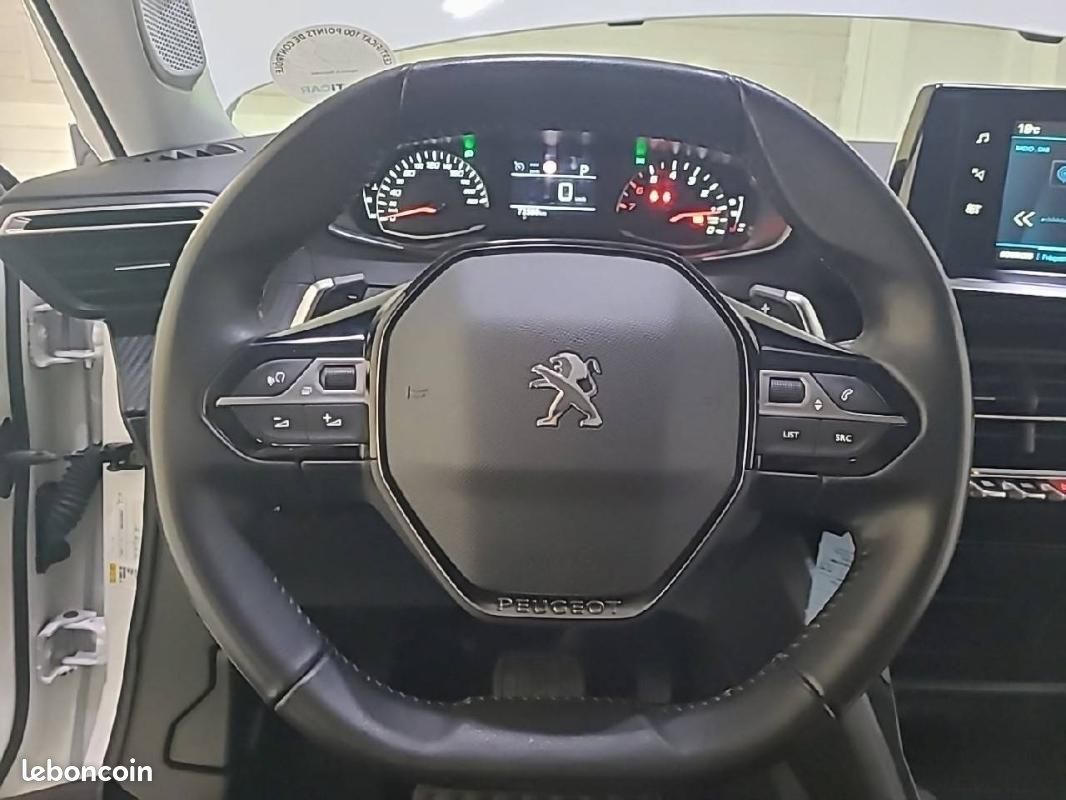 Peugeot 2008 PureTech 130 S&S EAT8 - Style (image 9)