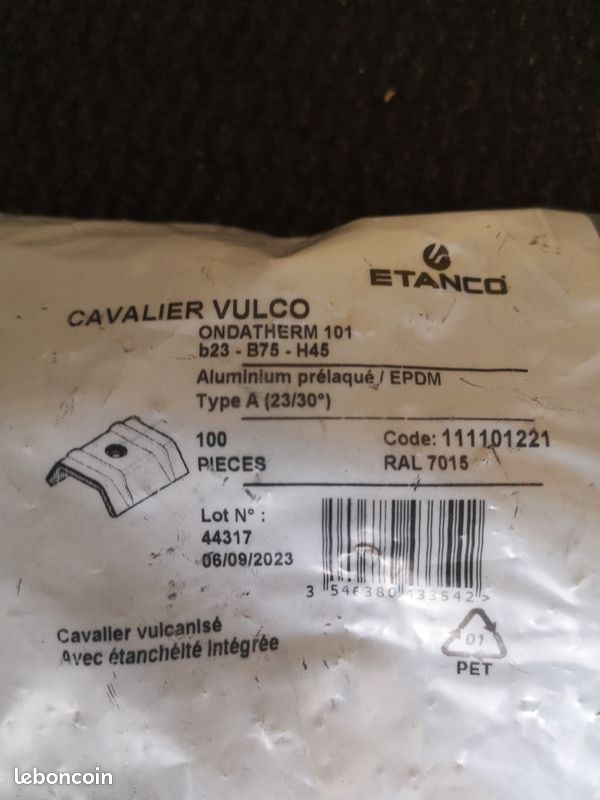 Cavalier pour panneau sandwich bac acier (image 1)
