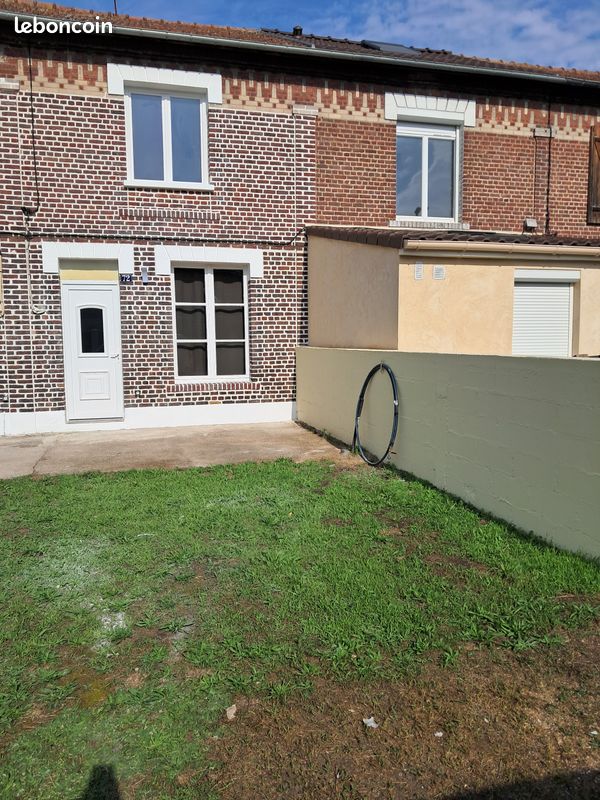 Maison 4 pièces 65 m² · à Saint-Étienne-du-Rouvray · 65 m² · 125 000 €