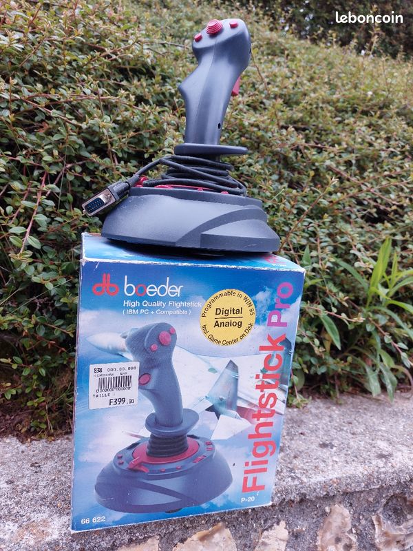 Joystick (image 1)